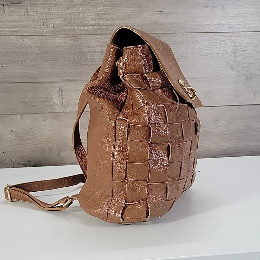 Anna Morellini Brown Woven Pebble Leather Backpack